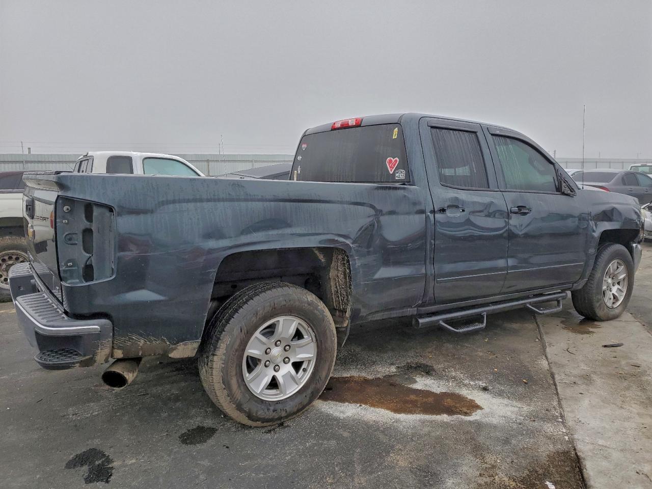 CHEVROLET SILVERADO C1500 LT