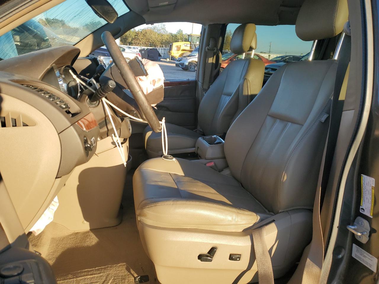 CHRYSLER TOWN & COUNTRY TOURING