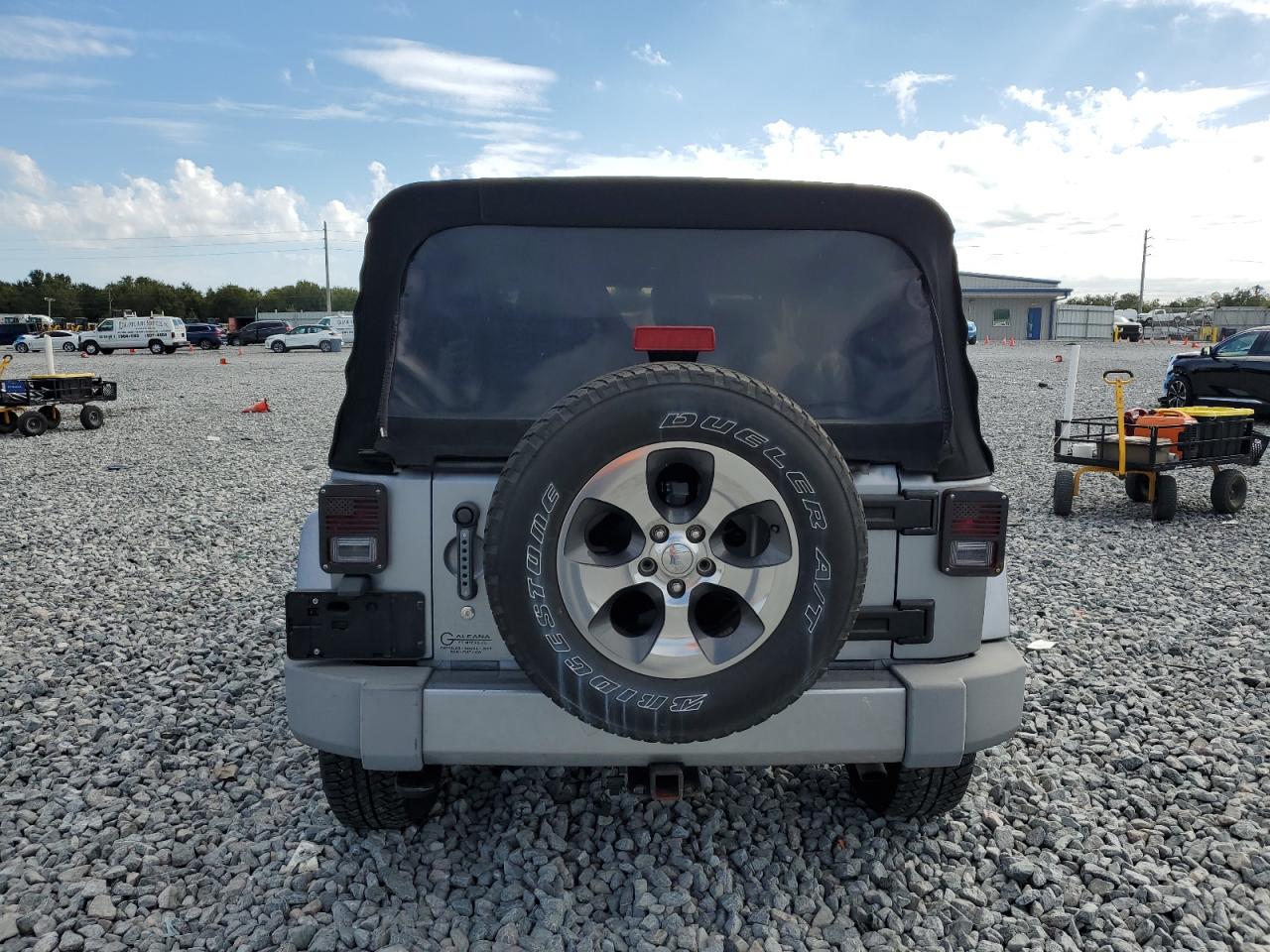 JEEP WRANGLER SAHARA