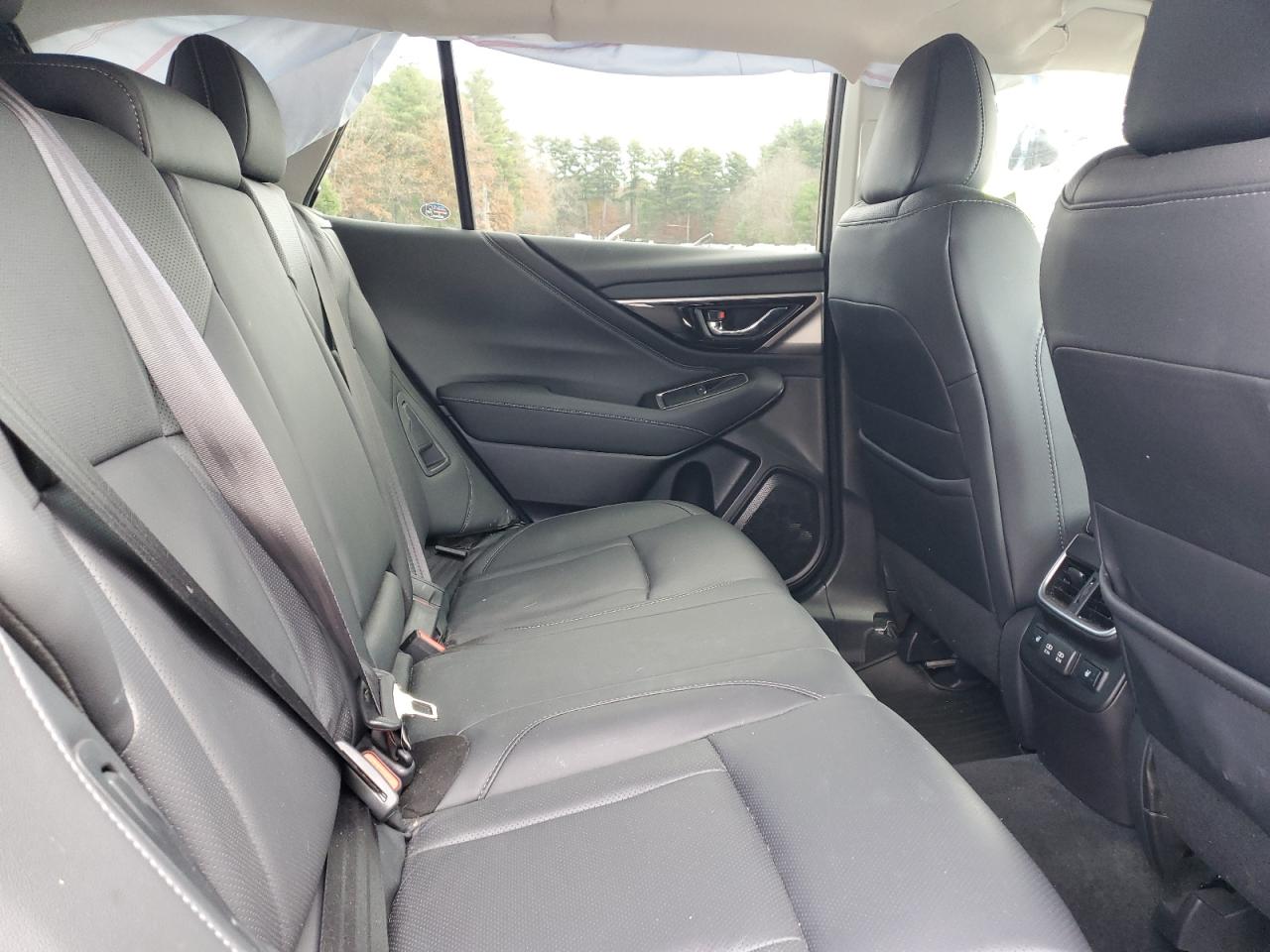 SUBARU OUTBACK LIMITED