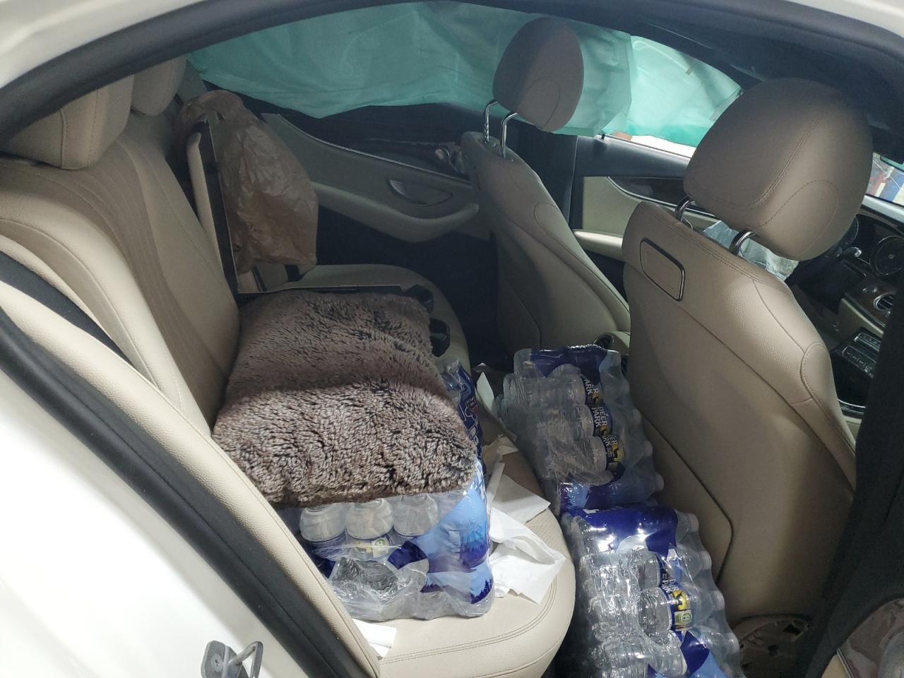 MERCEDES-BENZ E-CLASS 300