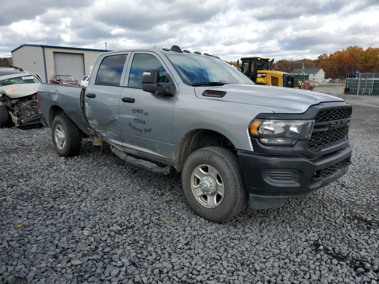 RAM 2500 TRADESMAN