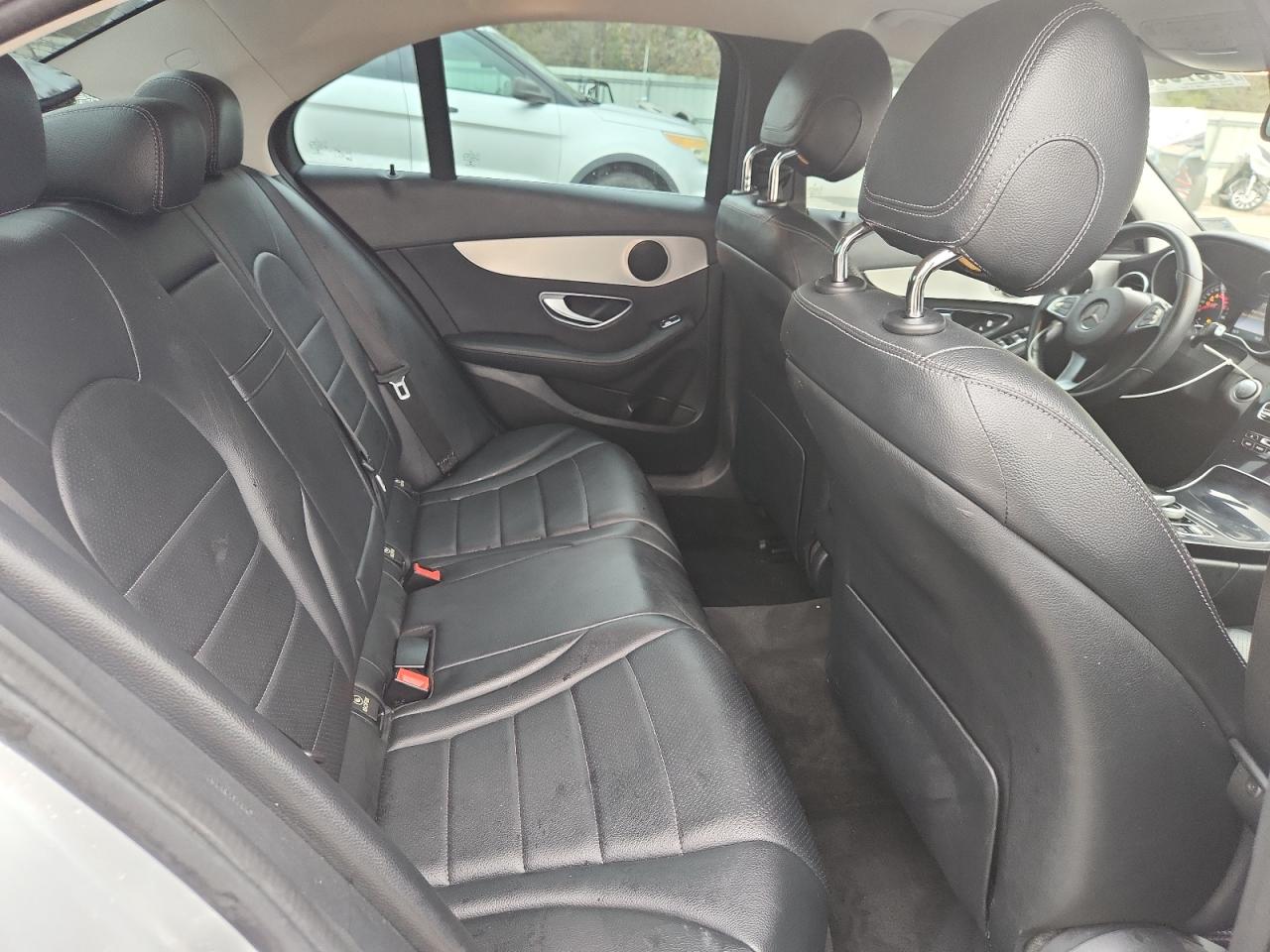 MERCEDES-BENZ C-CLASS 300