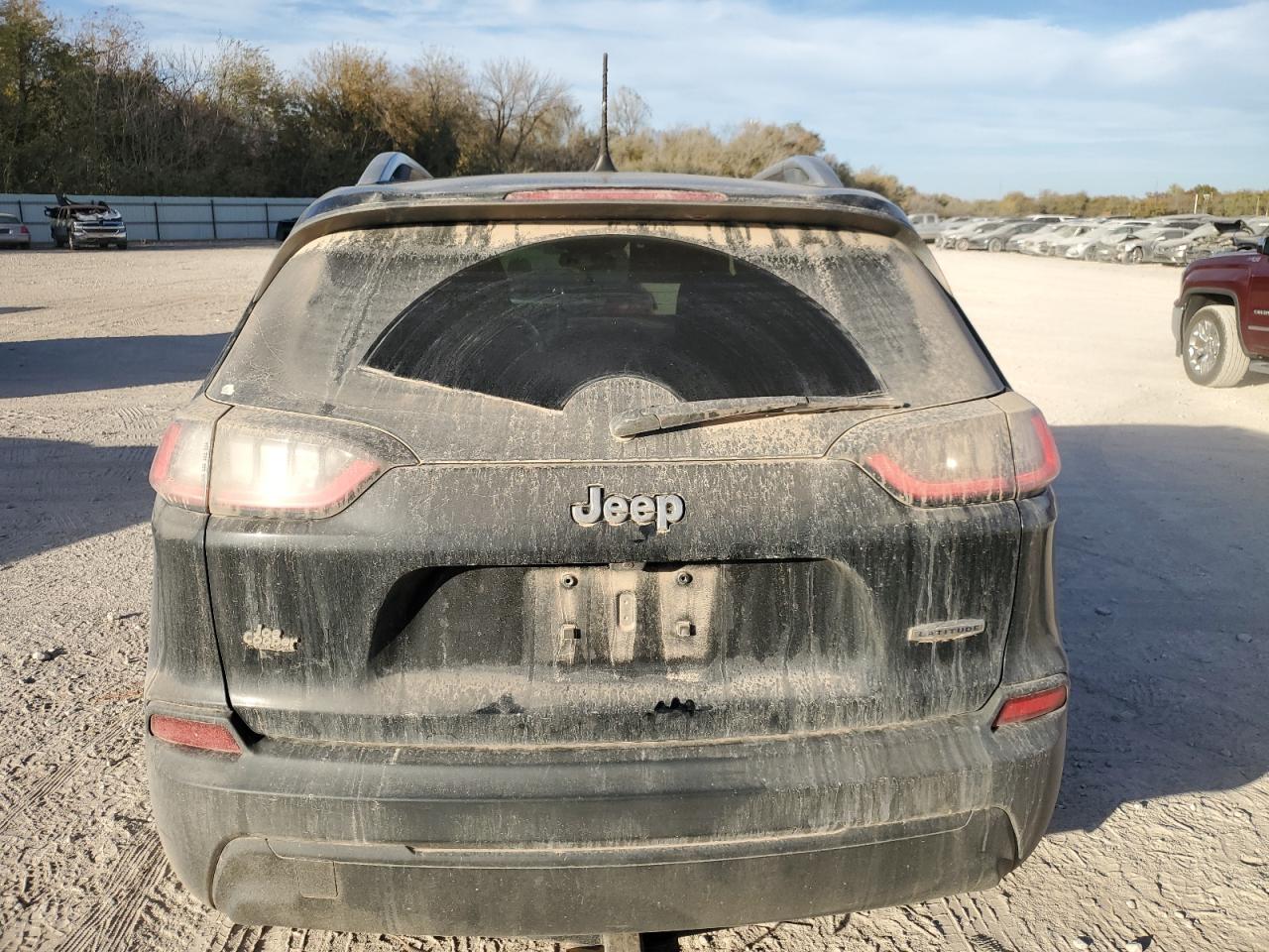 JEEP GRAND CHEROKEE LATITUDE