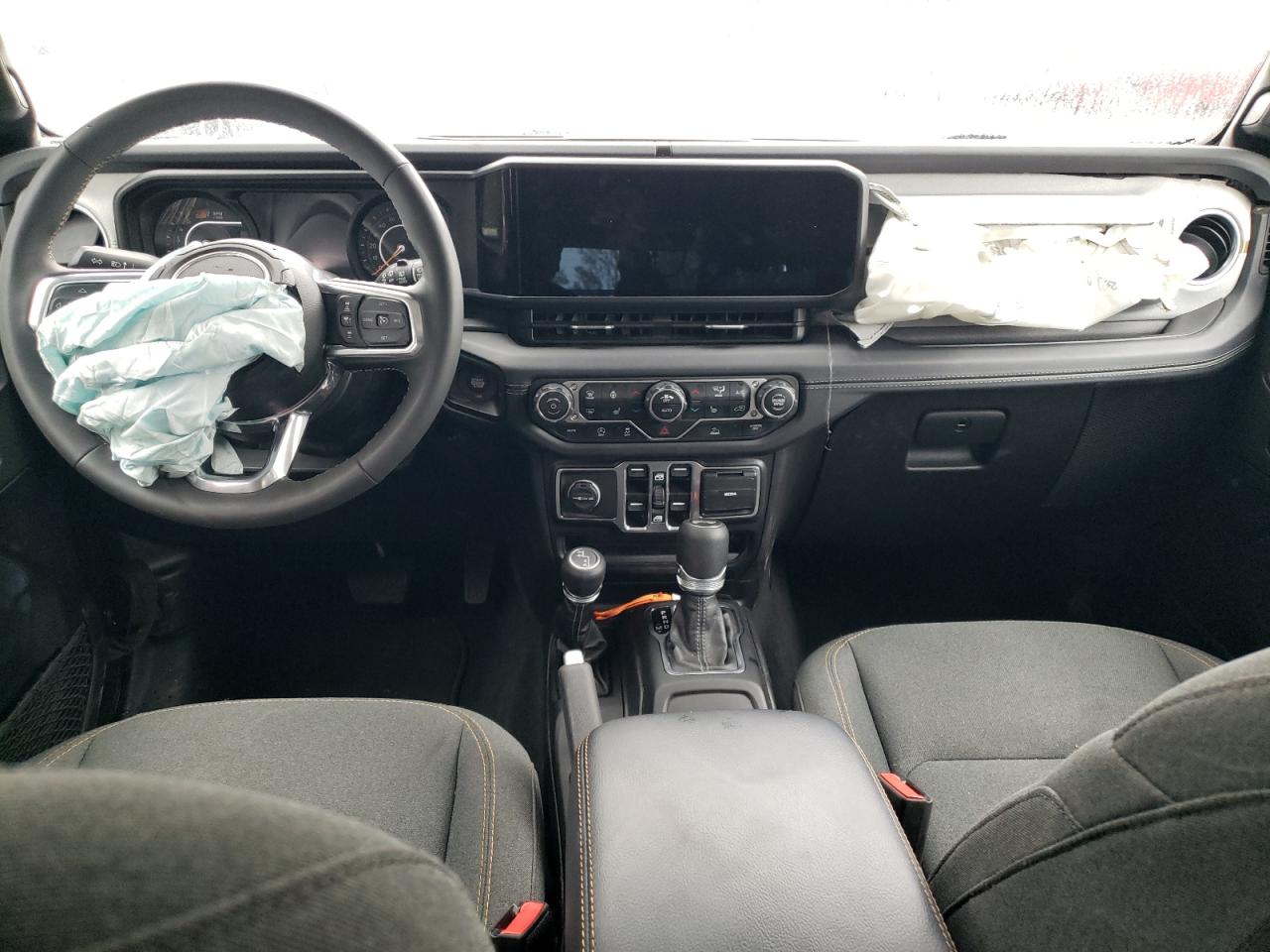 JEEP WRANGLER SAHARA