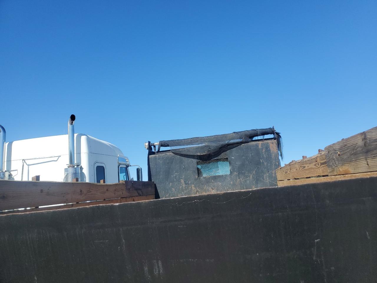 Lot #3280373981 2005 FORD F650 SUPER