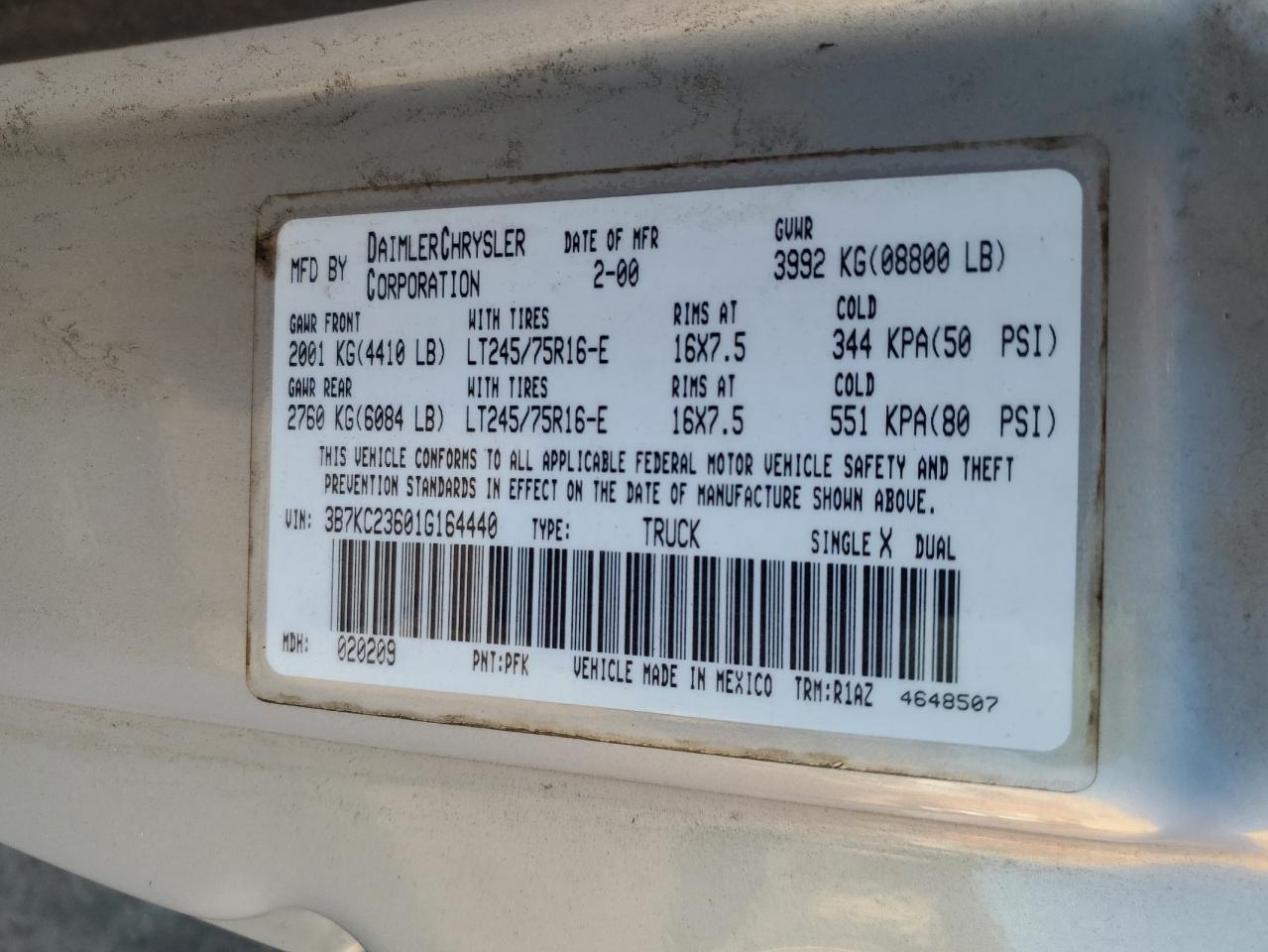 Lot #3290221223 2001 DODGE RAM 2500