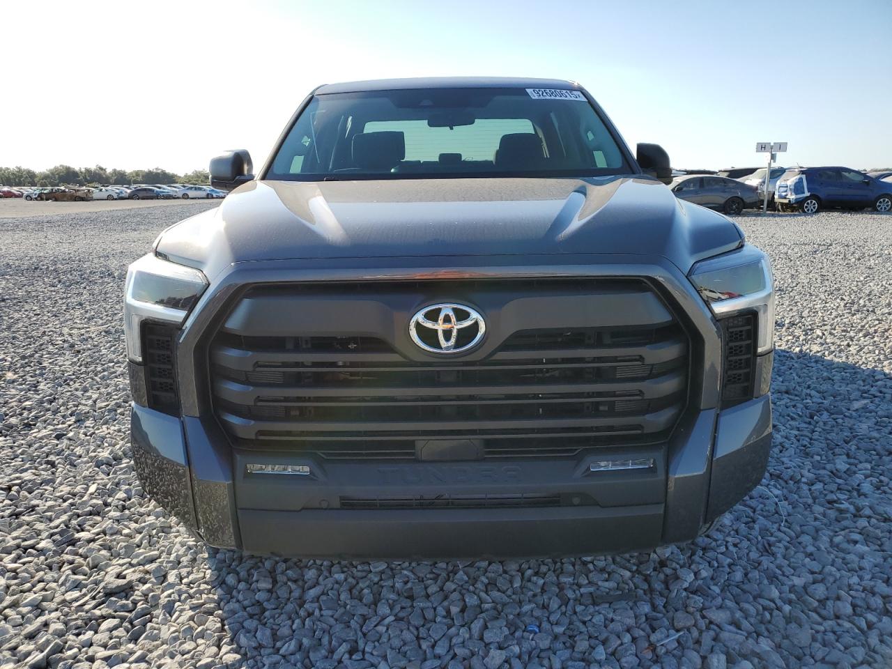 TOYOTA TUNDRA CREWMAX SR