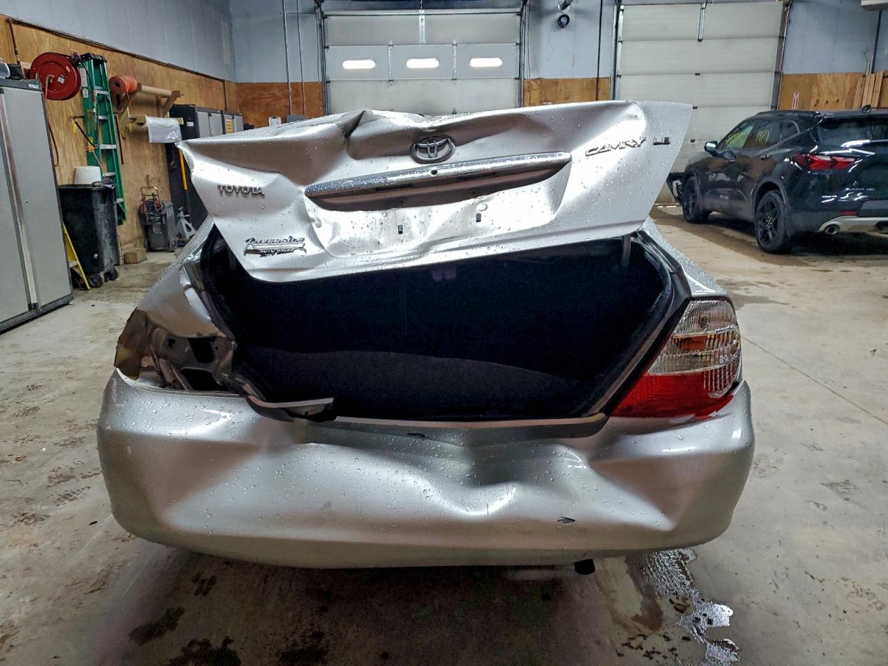 Lot #3301833345 2004 TOYOTA CAMRY LE