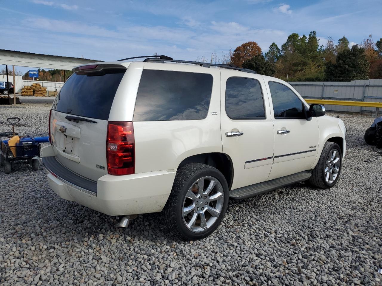 CHEVROLET TAHOE C1500 LTZ