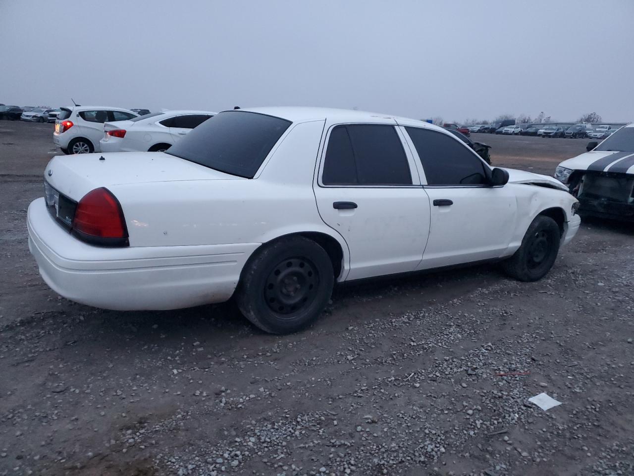 FORD CROWN VICTORIA POLICE INTERCEPTOR