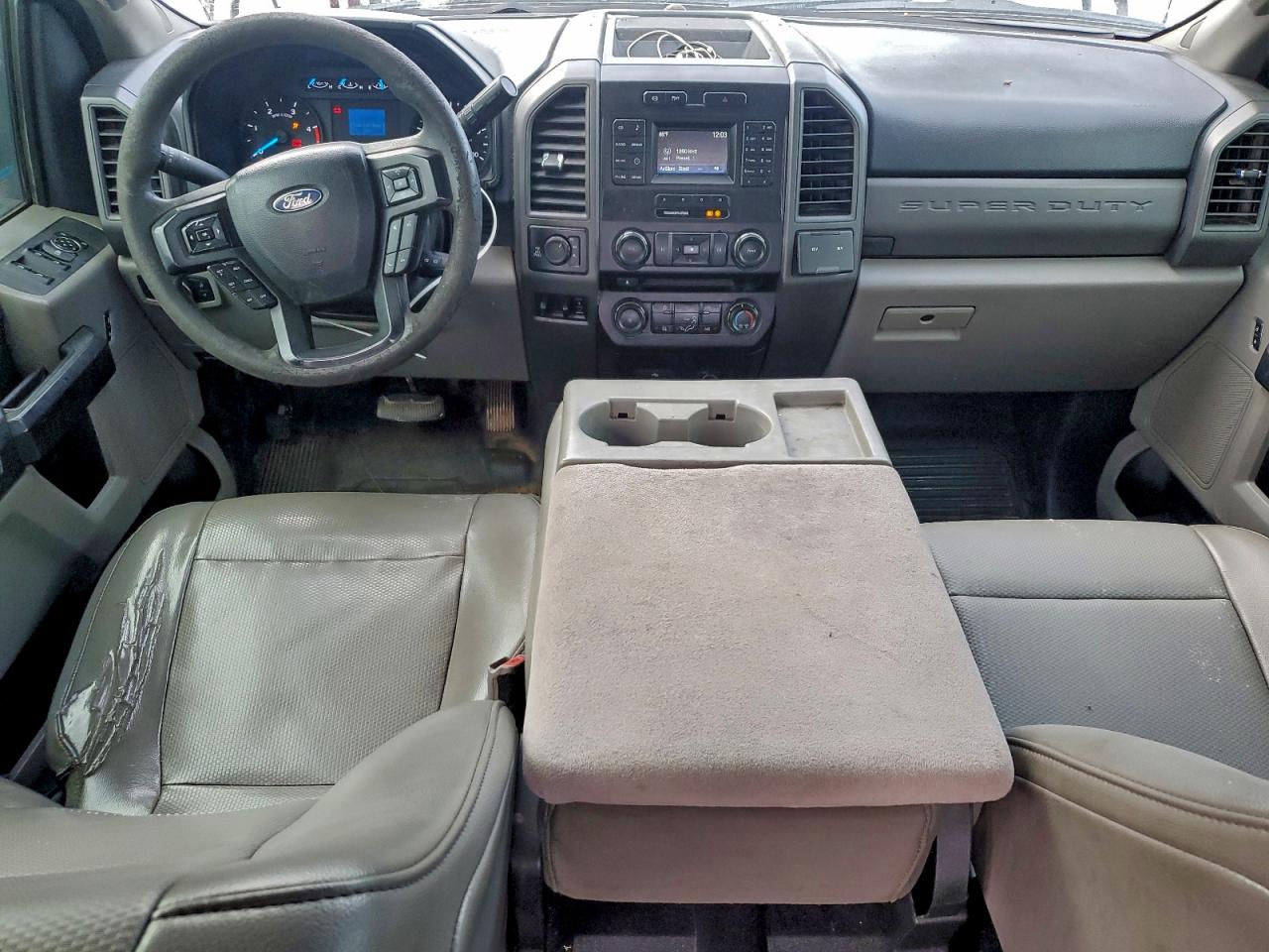 FORD F-250 SUPER DUTY