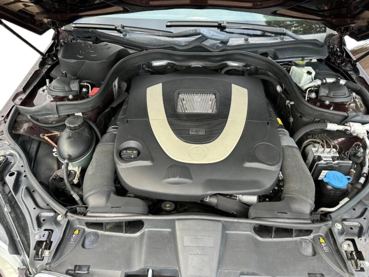 MERCEDES-BENZ E-CLASS 550