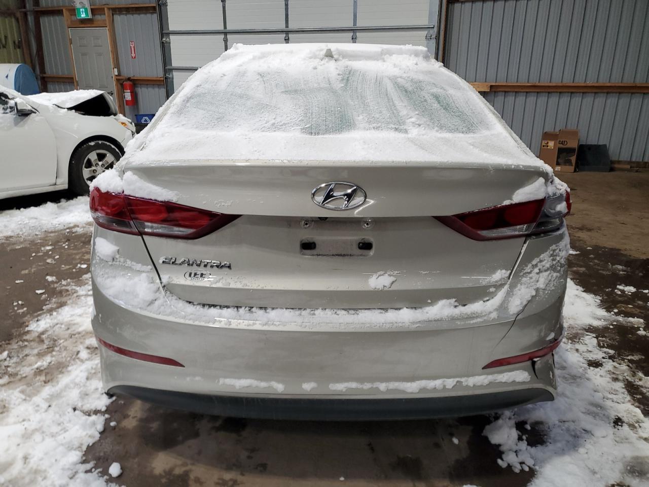 HYUNDAI ELANTRA SEL