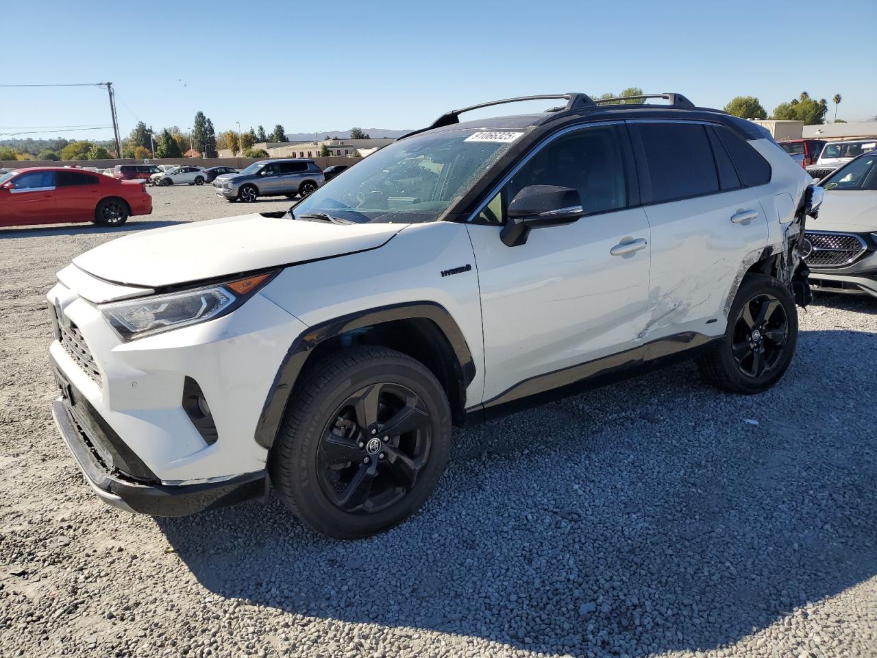 TOYOTA RAV4 XSE