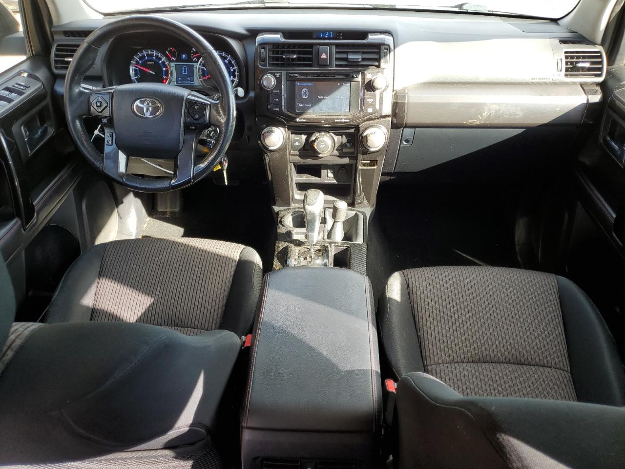 TOYOTA 4RUNNER SR5/SR5 PREMIUM