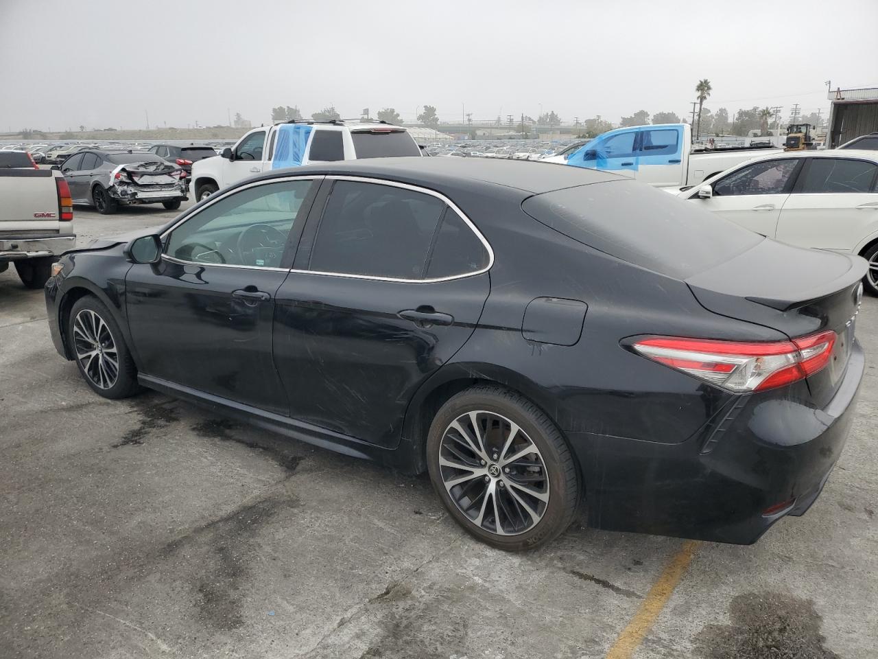 TOYOTA CAMRY L