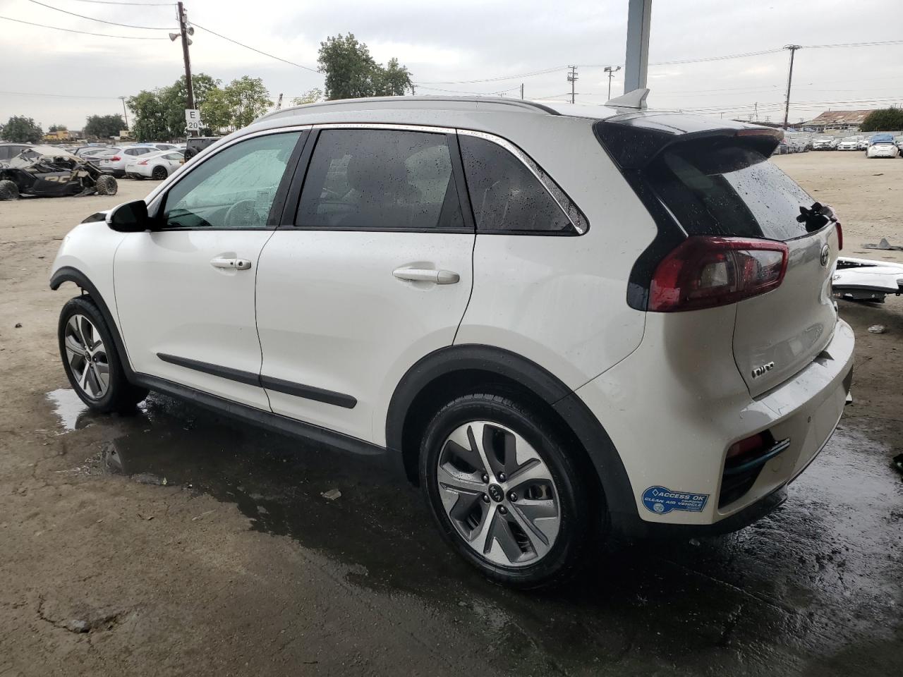 KIA NIRO EX PREMIUM