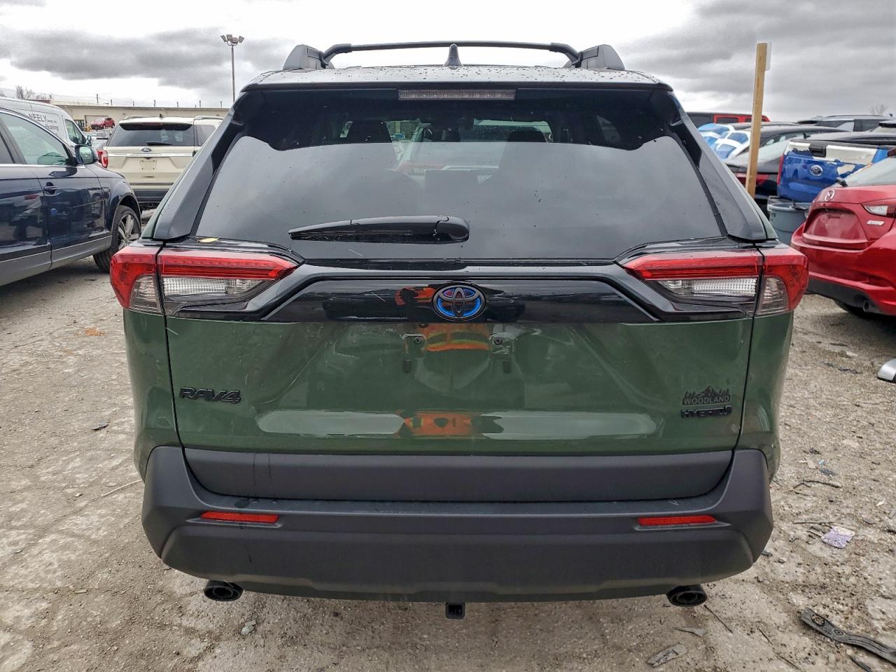 TOYOTA RAV4 WOODLAND EDITION