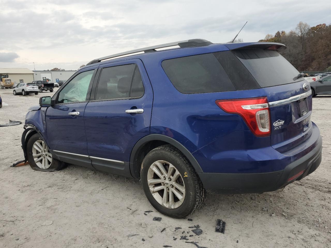 FORD EXPLORER XLT
