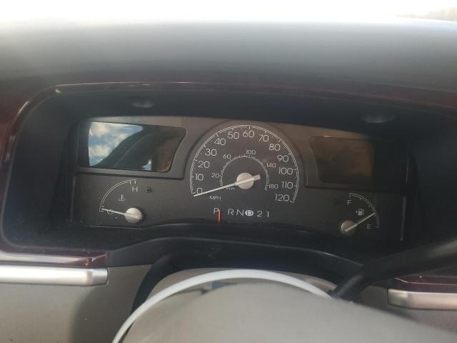 2004 LINCOLN TOWN CAR E #3296225422