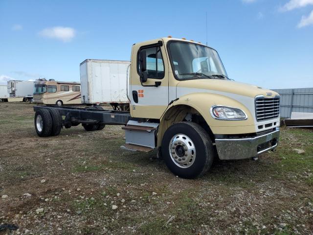 2015 FREIGHTLINER M2 106 MED #3304875552