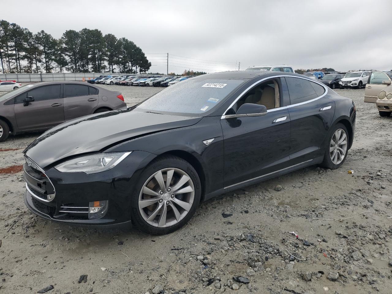 TESLA MODEL S