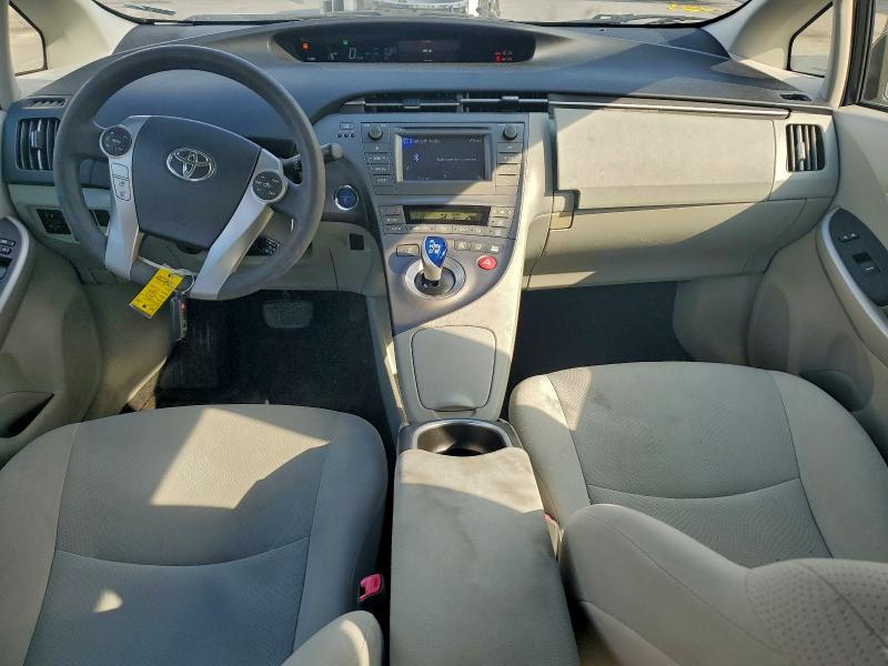 2013 TOYOTA PRIUS #3309527580
