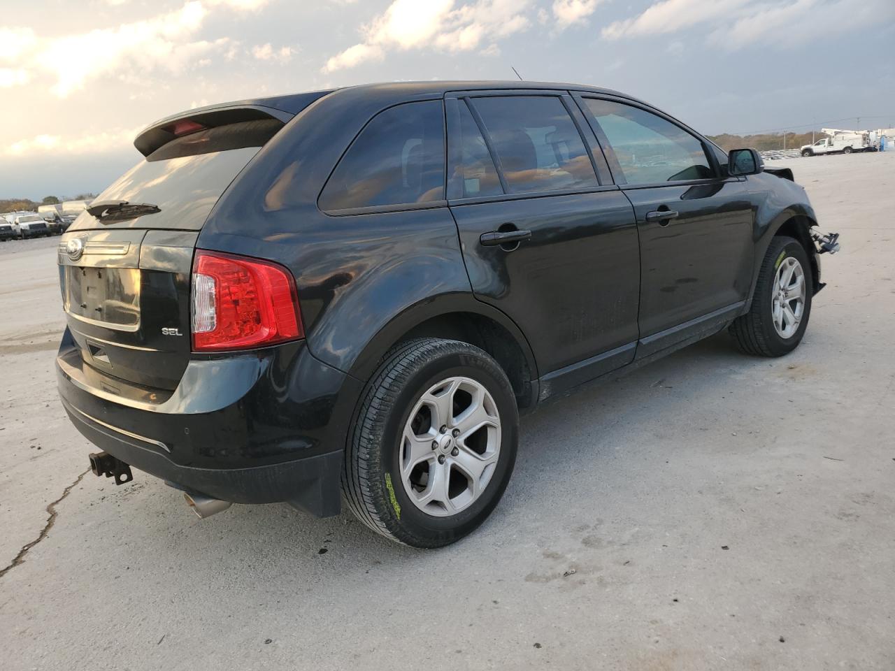 FORD EDGE SEL