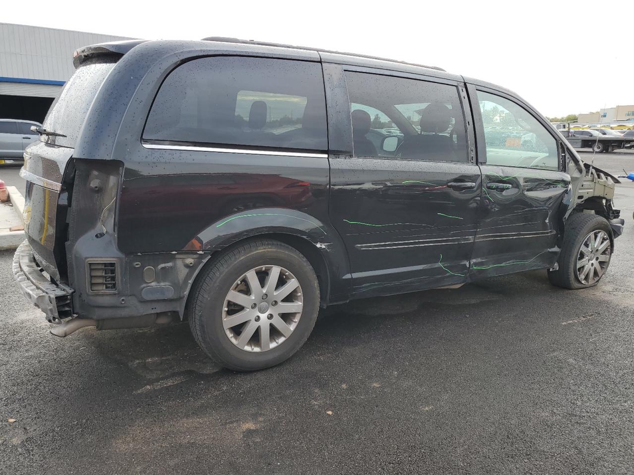 CHRYSLER TOWN & COUNTRY TOURING