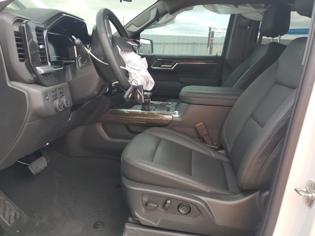 CHEVROLET SILVERADO K1500 LT TRAIL BOSS