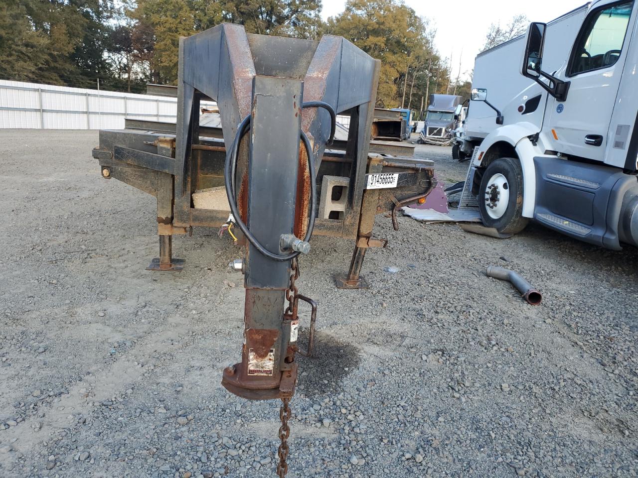 Lot #3290191232 1998 BIGTEX UNKNOWN