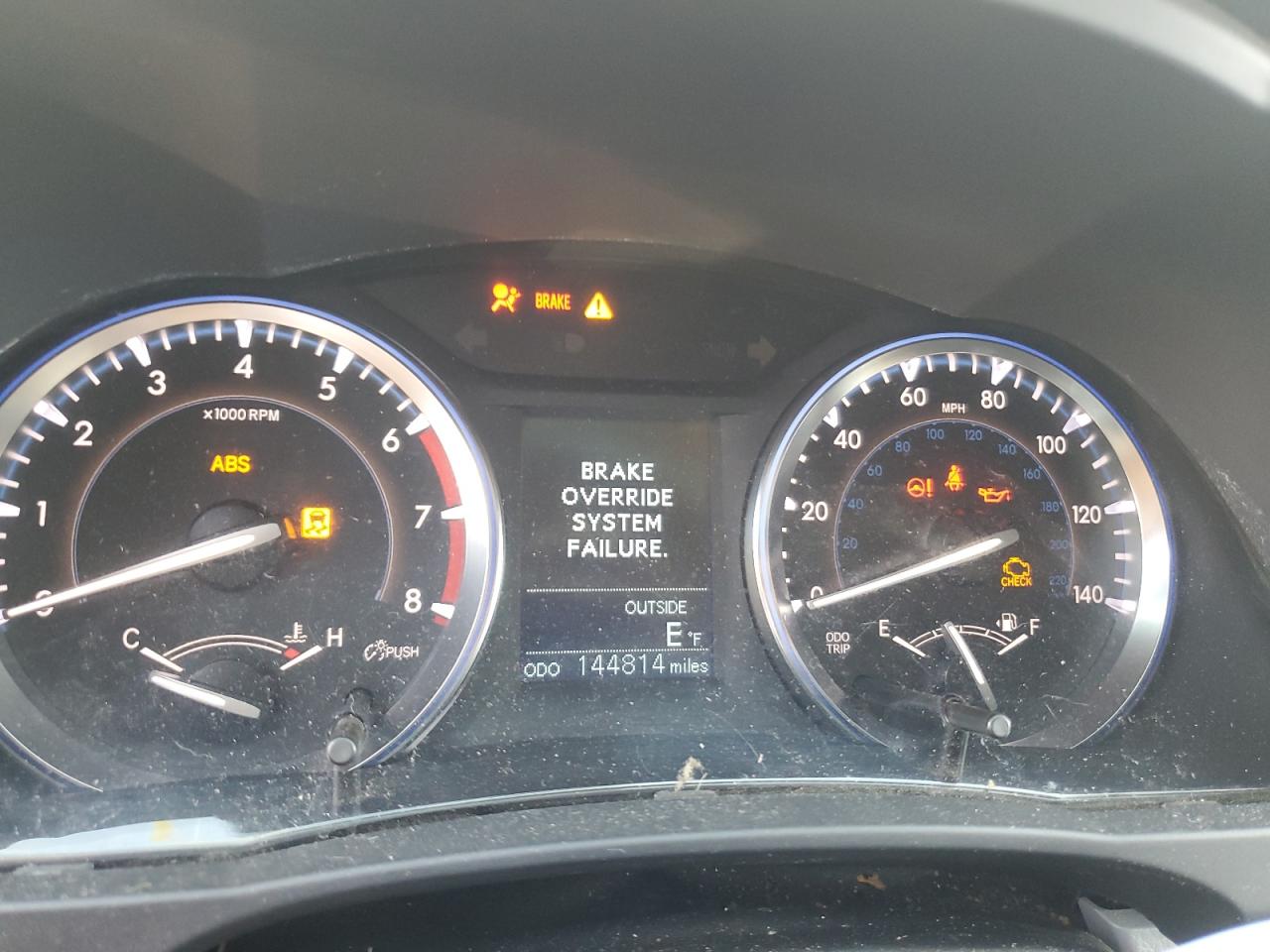 TOYOTA HIGHLANDER LE