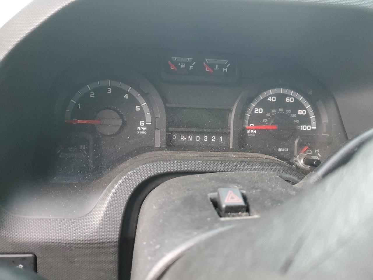 FORD ECONOLINE E450 SUPER DUTY CUTAWAY VAN