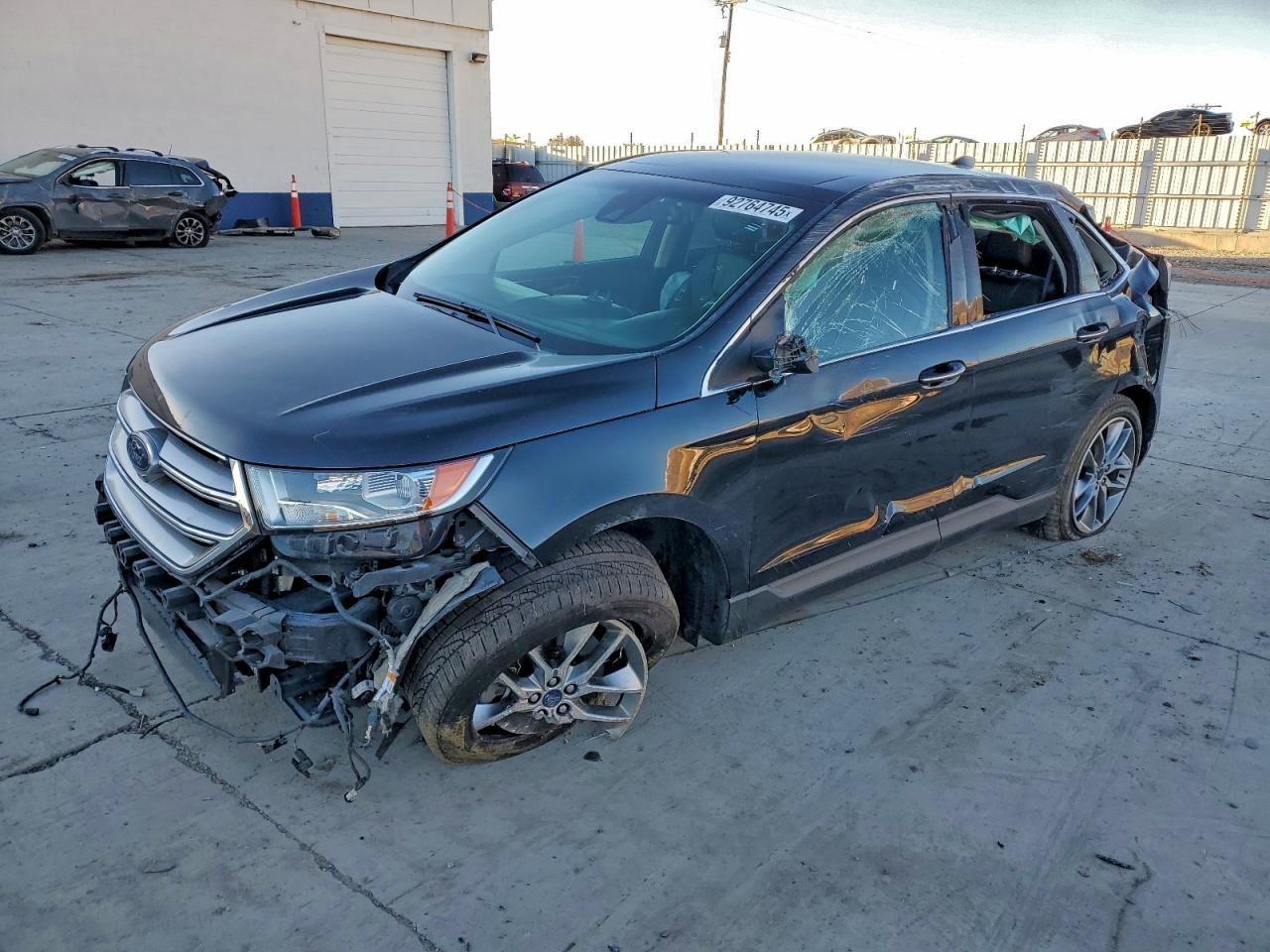 FORD EDGE TITANIUM