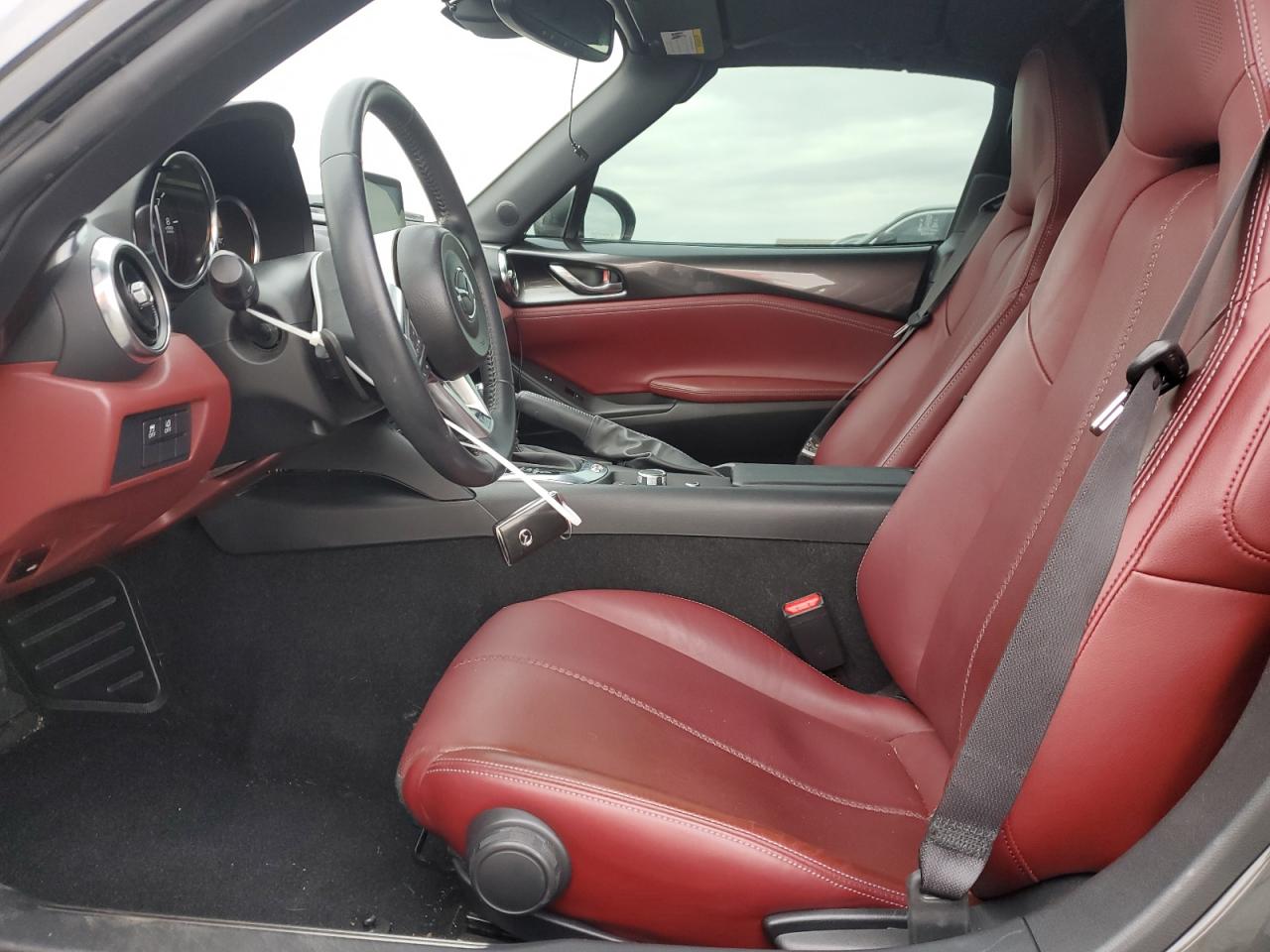 MAZDA MX-5 GRAND TOURING