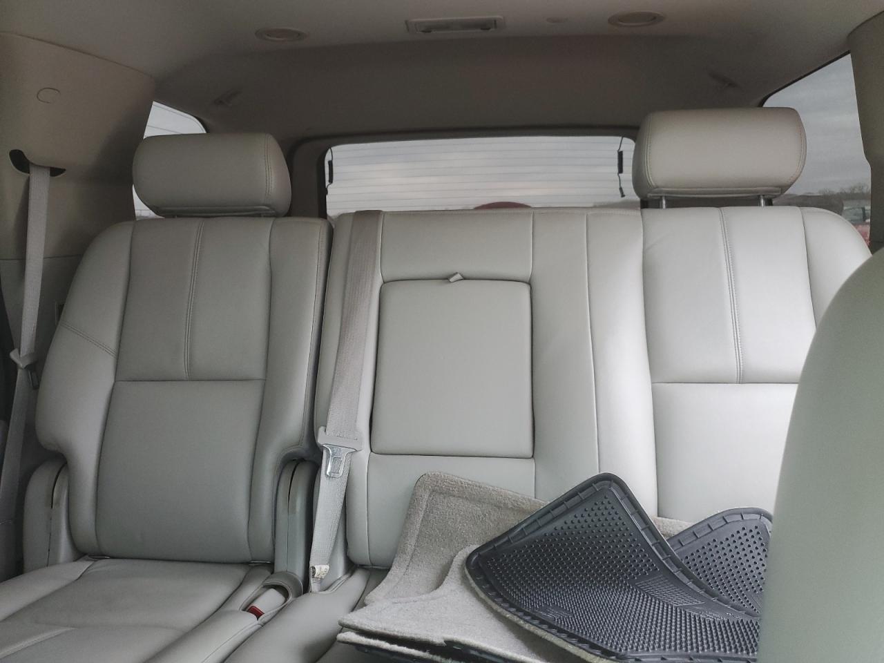 CHEVROLET TAHOE K1500 LT