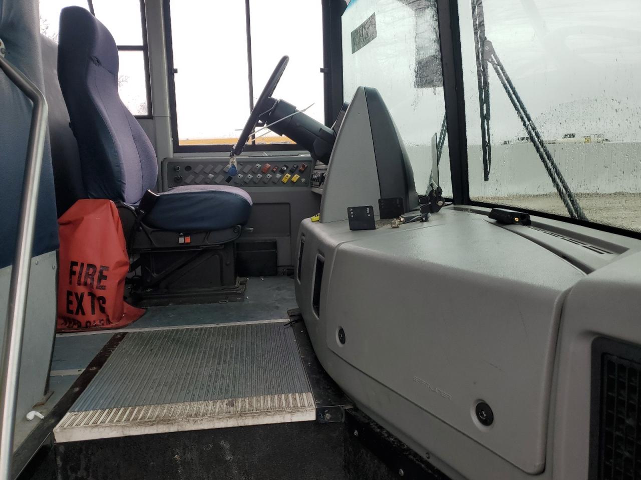 Lot #3308298163 2019 THOMAS SCHOOL BUS