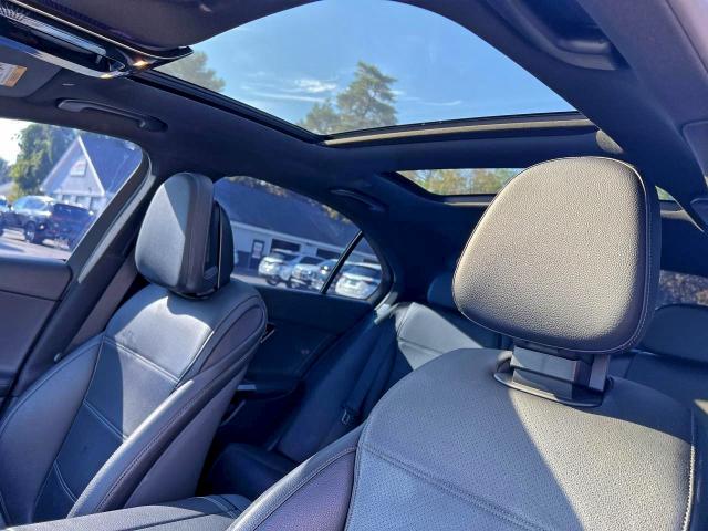 2022 MERCEDES-BENZ C 300 #3295589396