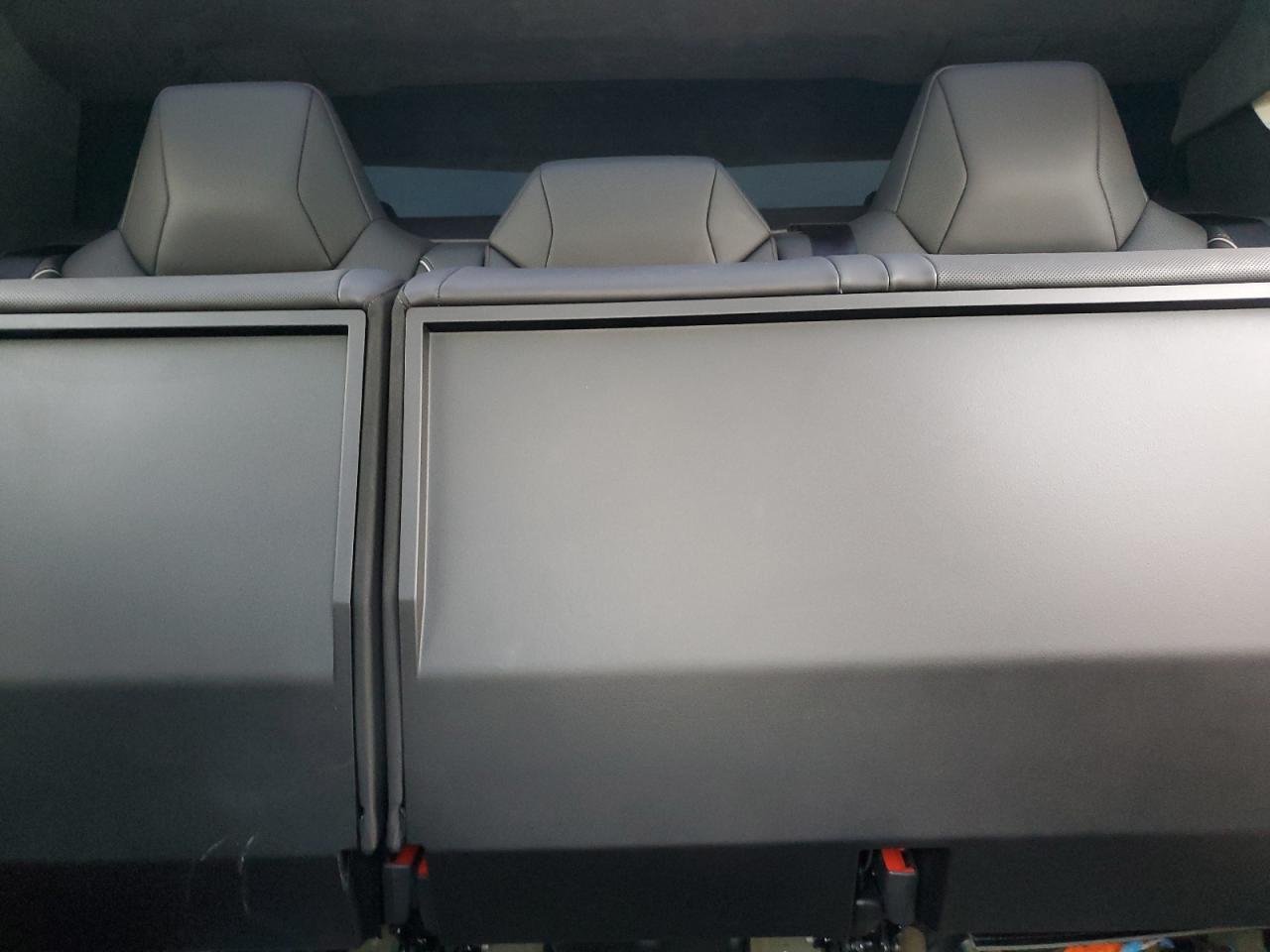 Lot #3302853904 2024 TESLA CYBERTRUCK