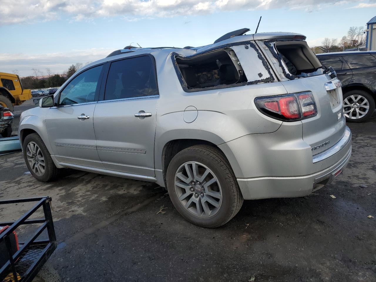 GMC ACADIA DENALI