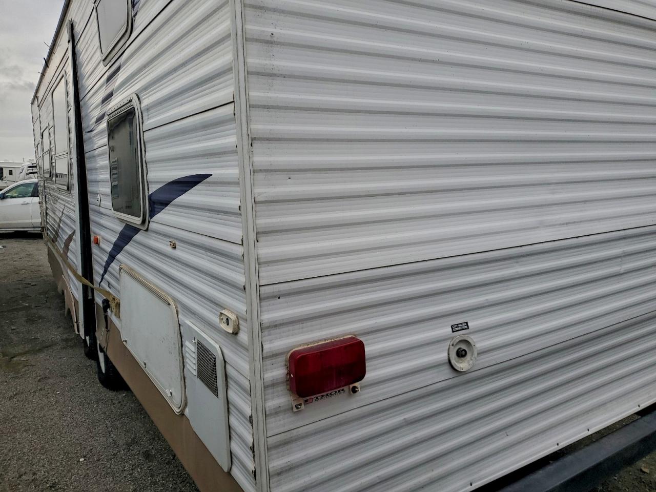 Lot #3297321419 2006 KEYSTONE SPRINTER