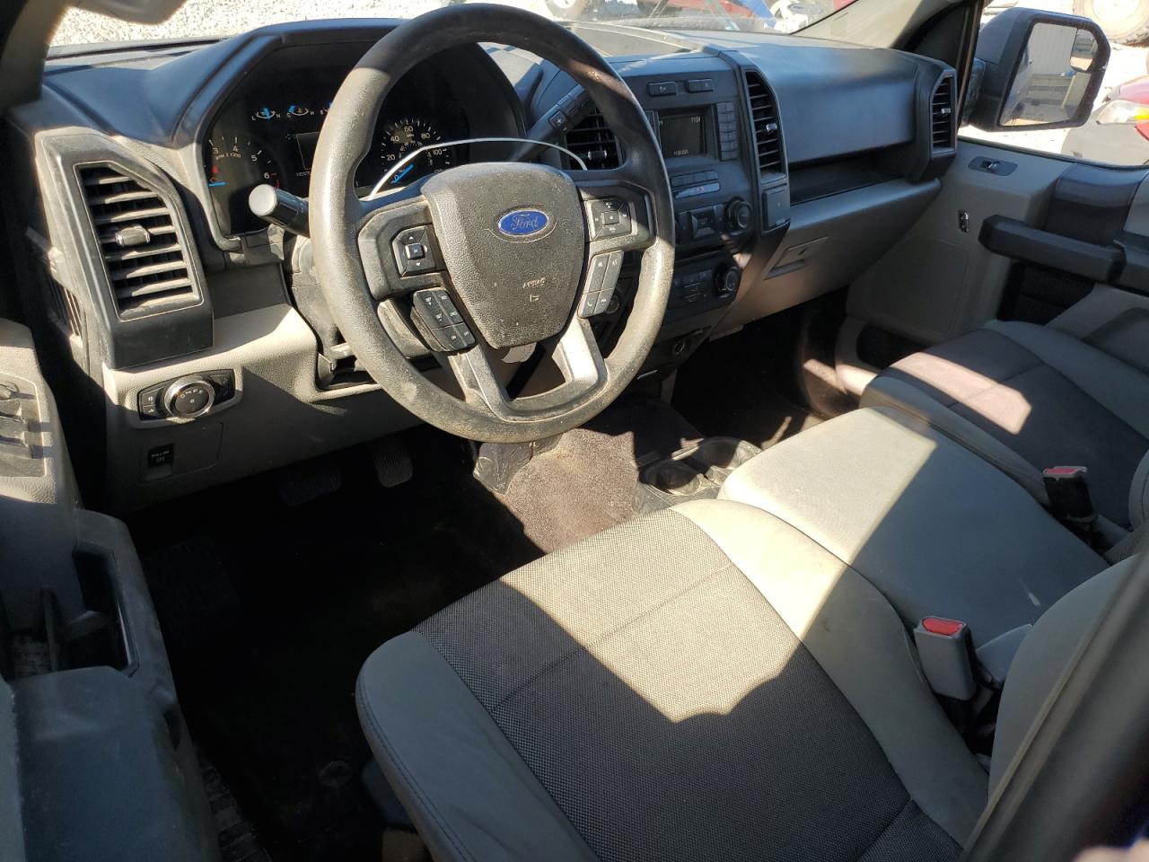 FORD F-150 SUPER CAB