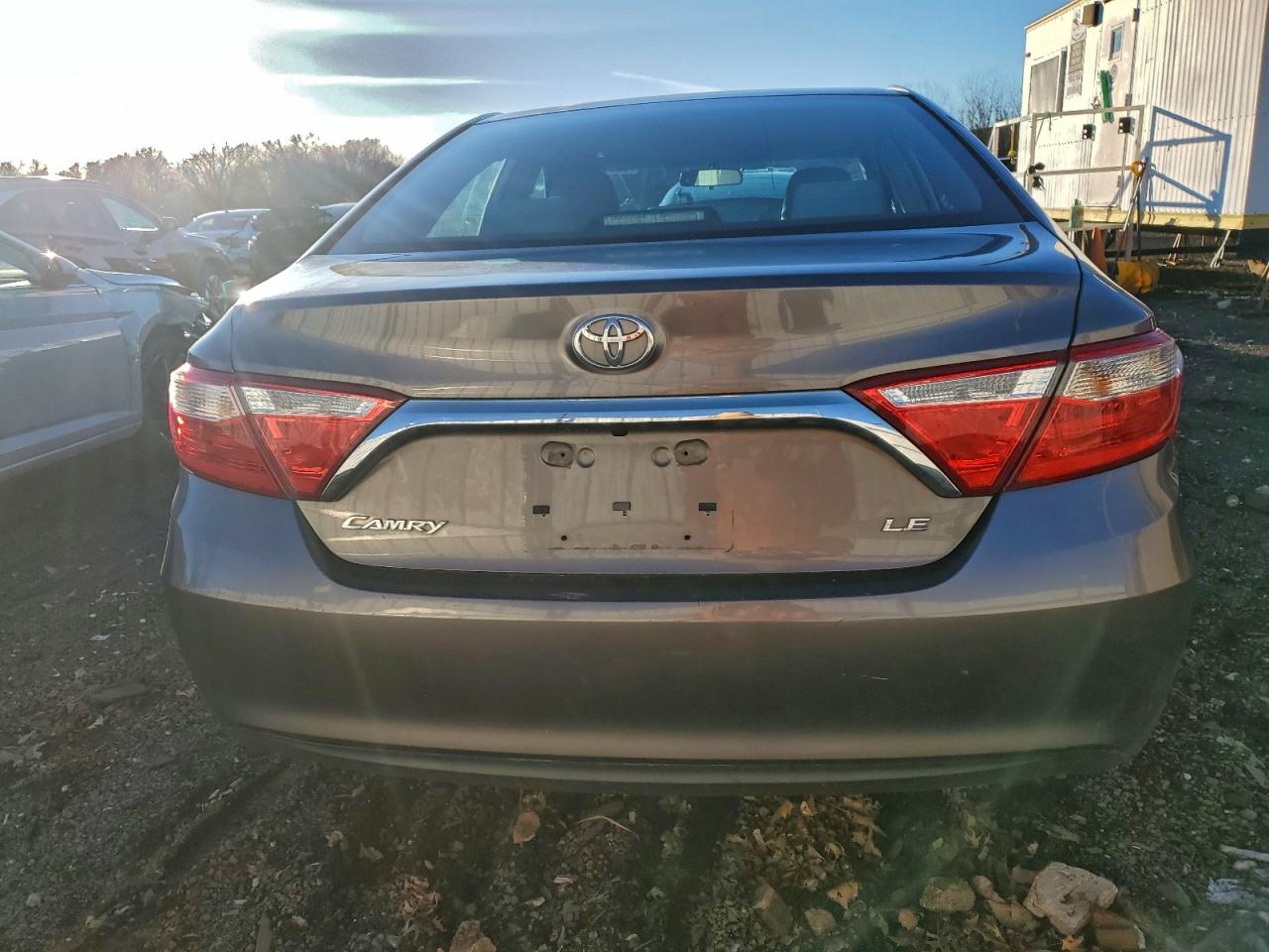 TOYOTA CAMRY LE