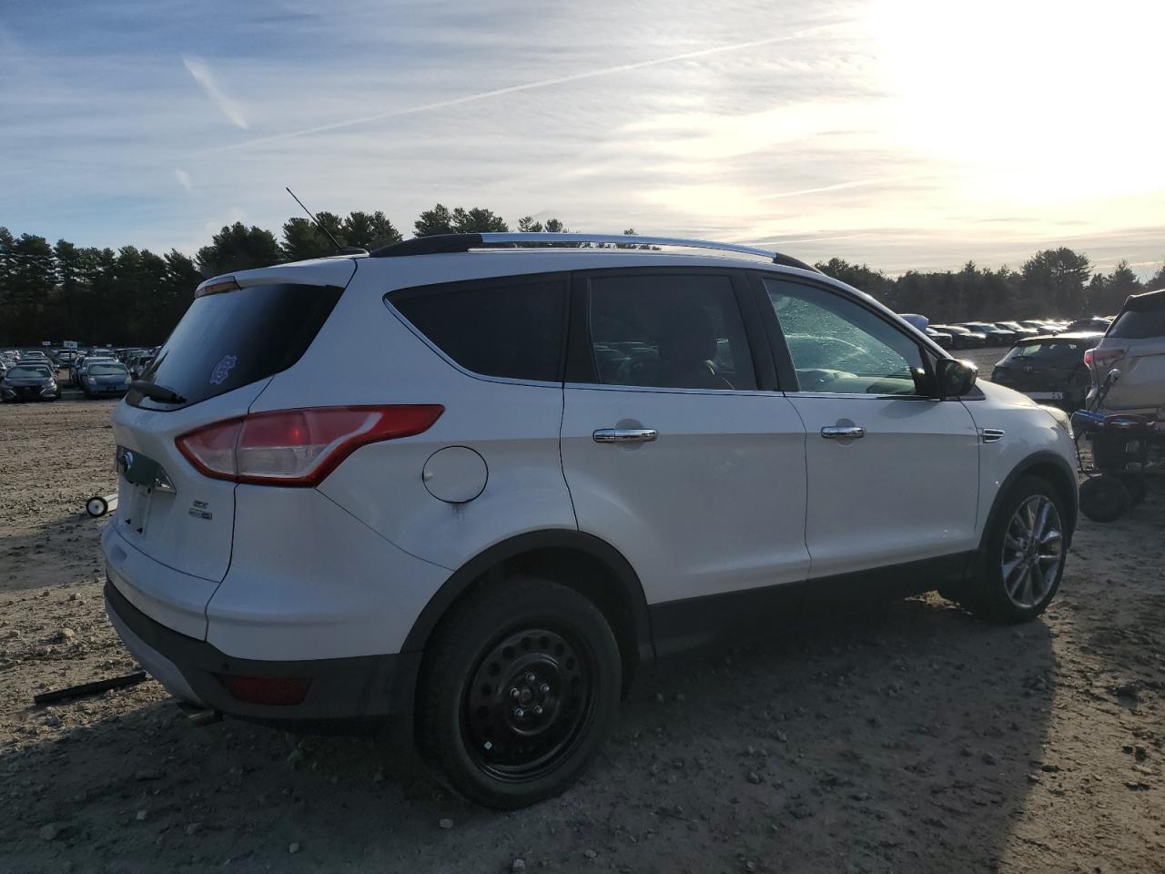 FORD ESCAPE SE