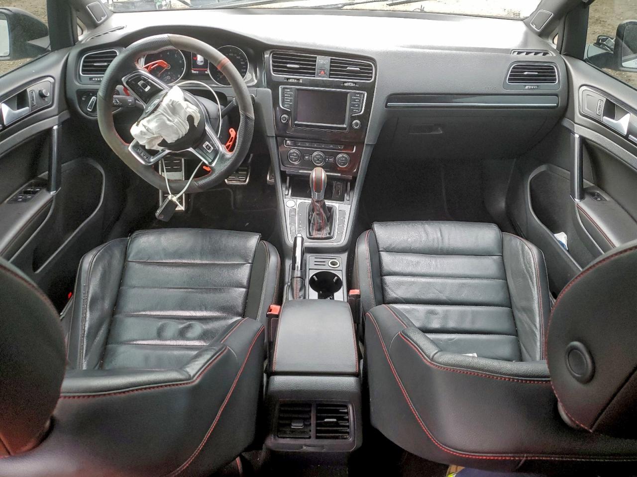 VOLKSWAGEN GOLF GTI S