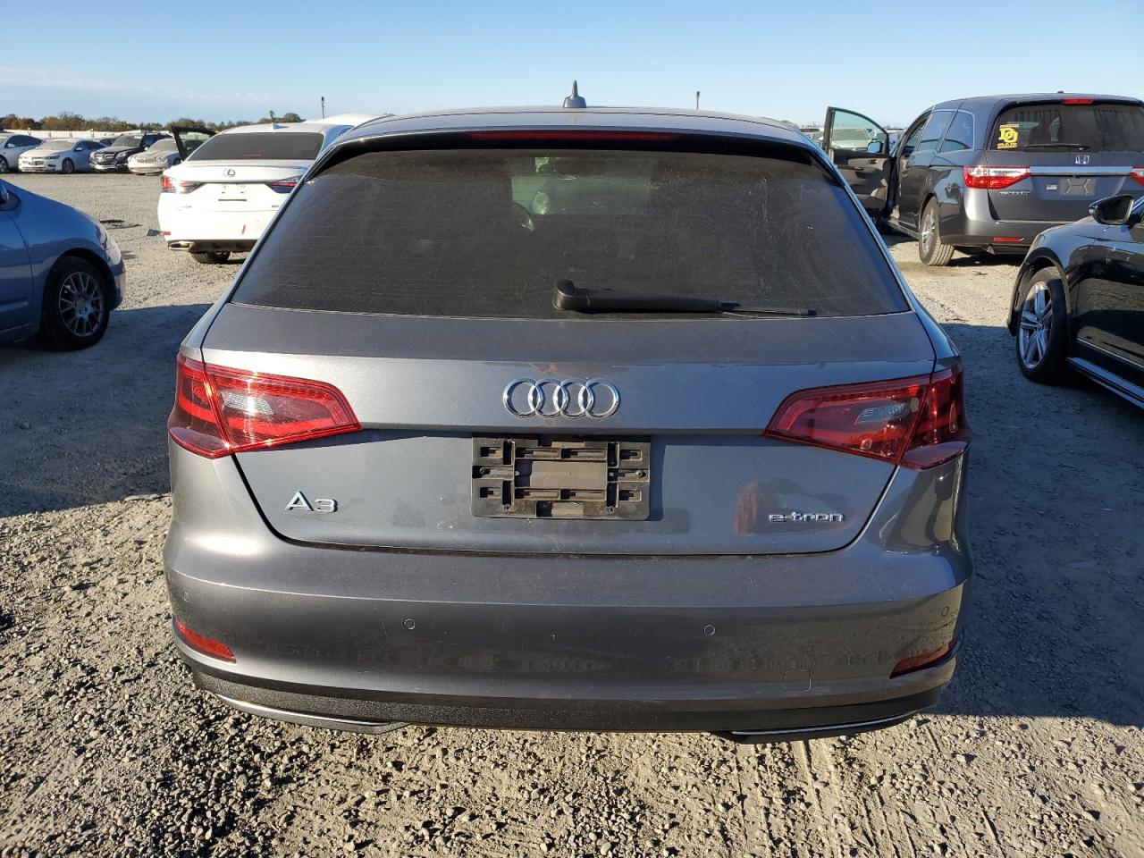 AUDI A3 E-TRON PREMIUM PLUS