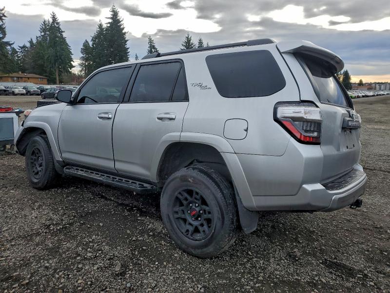 2022 TOYOTA 4RUNNER SR #3312301786