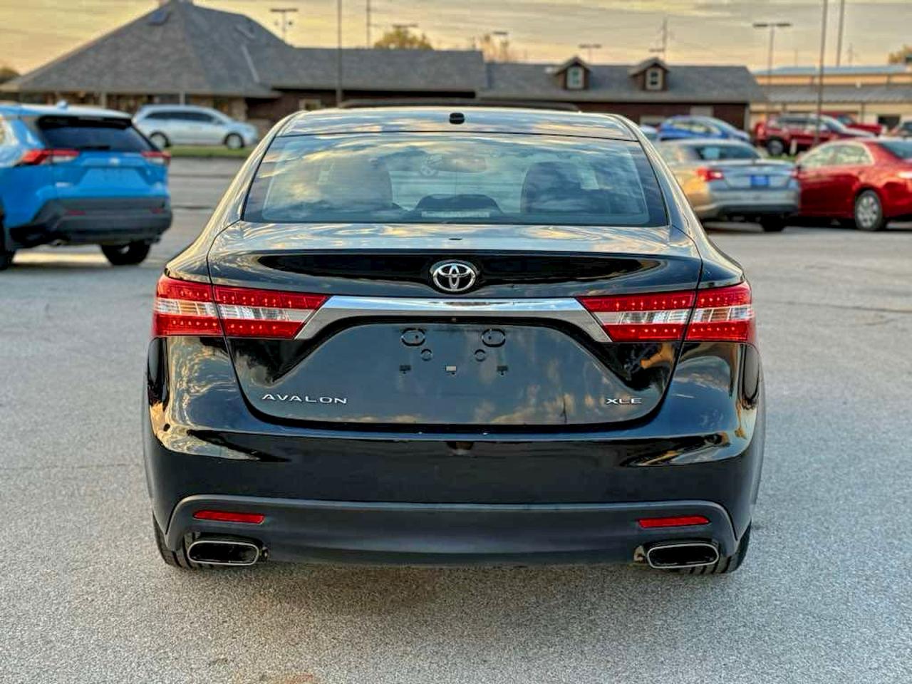 TOYOTA AVALON BASE