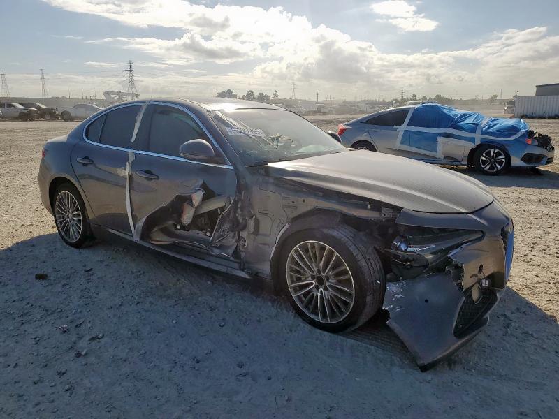 2017 ALFA ROMEO GIULIA TI #3296385694